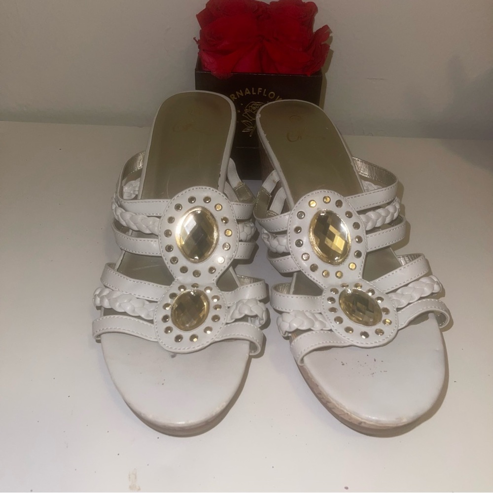 Chic White Women's Sandals with Gem Accents